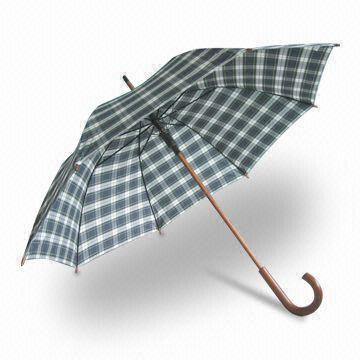 585mm x 8K Auto-open Sitck Umbrella, Made of Check Fabric, with Wooden Curved Handle