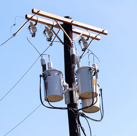 Nástěnné držáky transformátoru