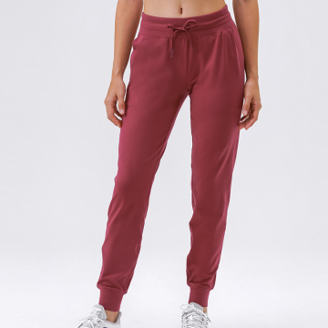 High-Quality Women's Lightweight Joggers: Stylish Sports Pants with Pockets and Drawstrings for Comfortable Running and Relaxation