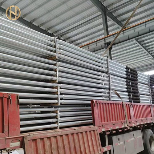 Hot Dip Galvanized 12m Galvanizing Poles Electric