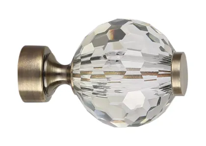 Brilliant crystal diamond-shaped curtain rod
