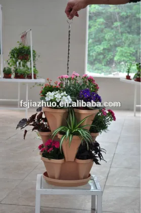 Plastic Stackable terracotta flower Pot