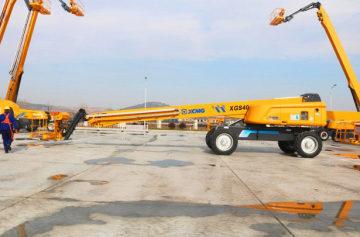 XCMG XGS40 رافعة ذراع تلسكوبية 40 مترًا متوفرة في المخزون