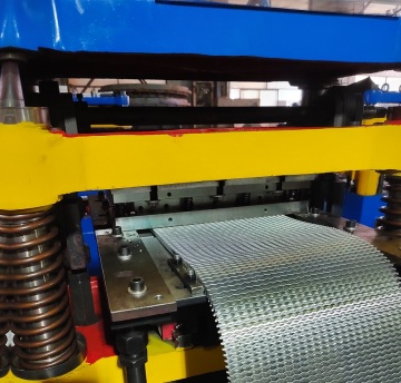 2G High Speed Radiator Fin Machine