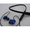 Auriculares deportivos inalámbricos con micrófono