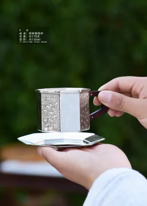 Sleek Reusable Coffee Cup for Office and Commute