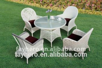 GW3062 Outdoor furniture -rattan table and chair
