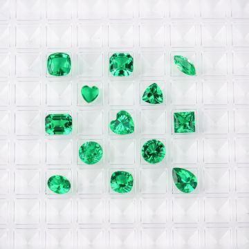 ASTWO Jewelry Wholesale: Different Shapes Synthetic Lab Grown Emerald Stones with Certificates