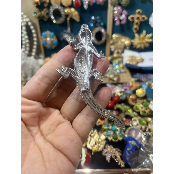 Alta habilidade Little Lizard Broche