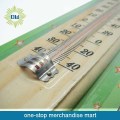 屋内と屋外の安い木製温度計