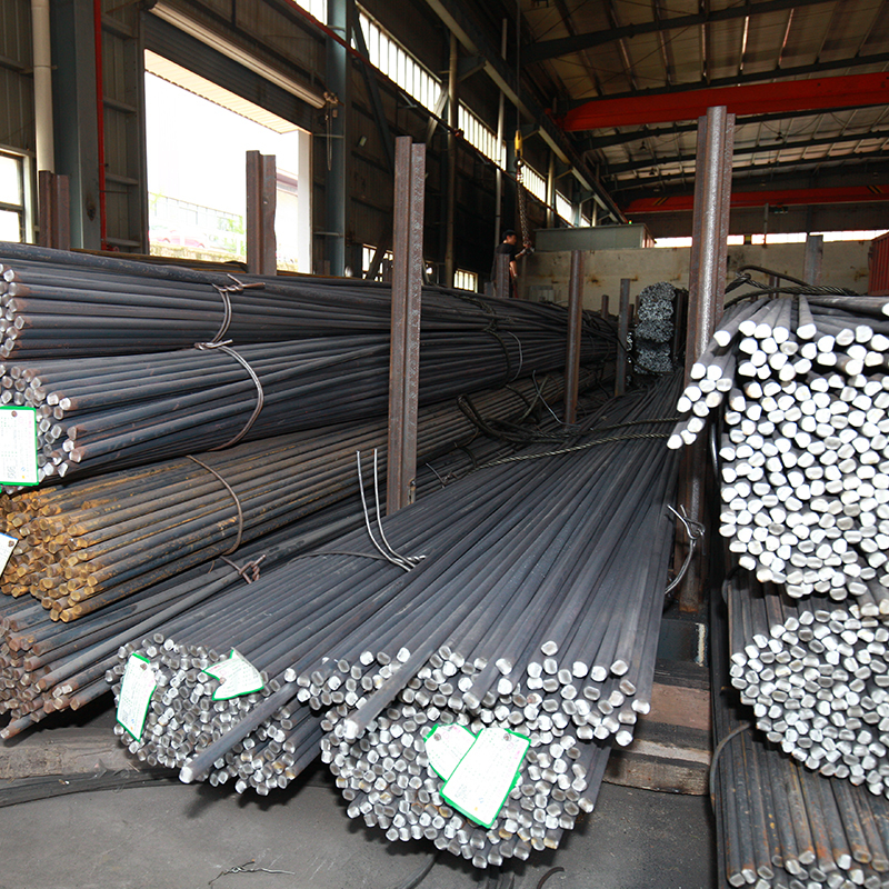 Black Round Steel Bar
