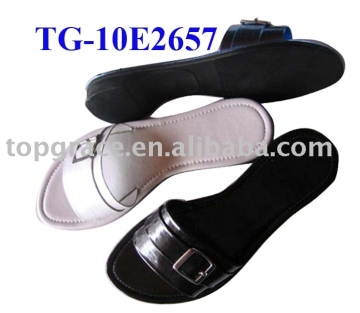 TG-10E2657 slipper