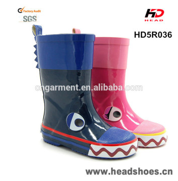 PVC rain boot shoes for kids,kids ankle boot waterproof rain shoes 2016