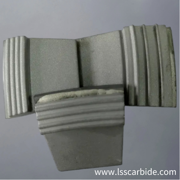 Corrosion-resistant tungsten carbide centrifuge tile