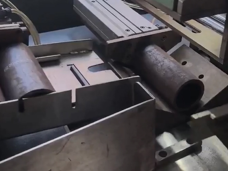 Automatic steel pipe marking case