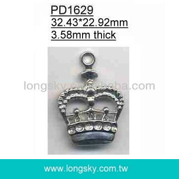 Alloyed crown pendants and charms for garments (#PD1629)