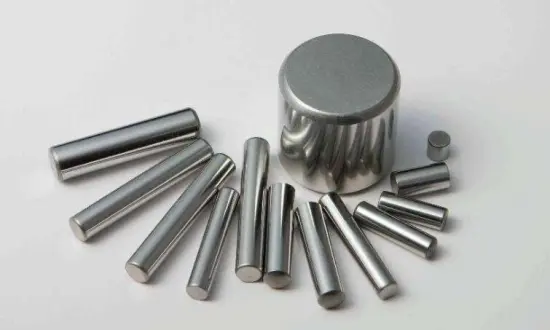 Cylindrical roller bearing N1032EM