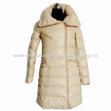 Fashionable women's down jacket