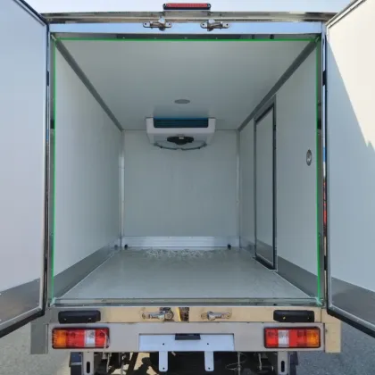 Chenggong 2.7m refrigerated truck