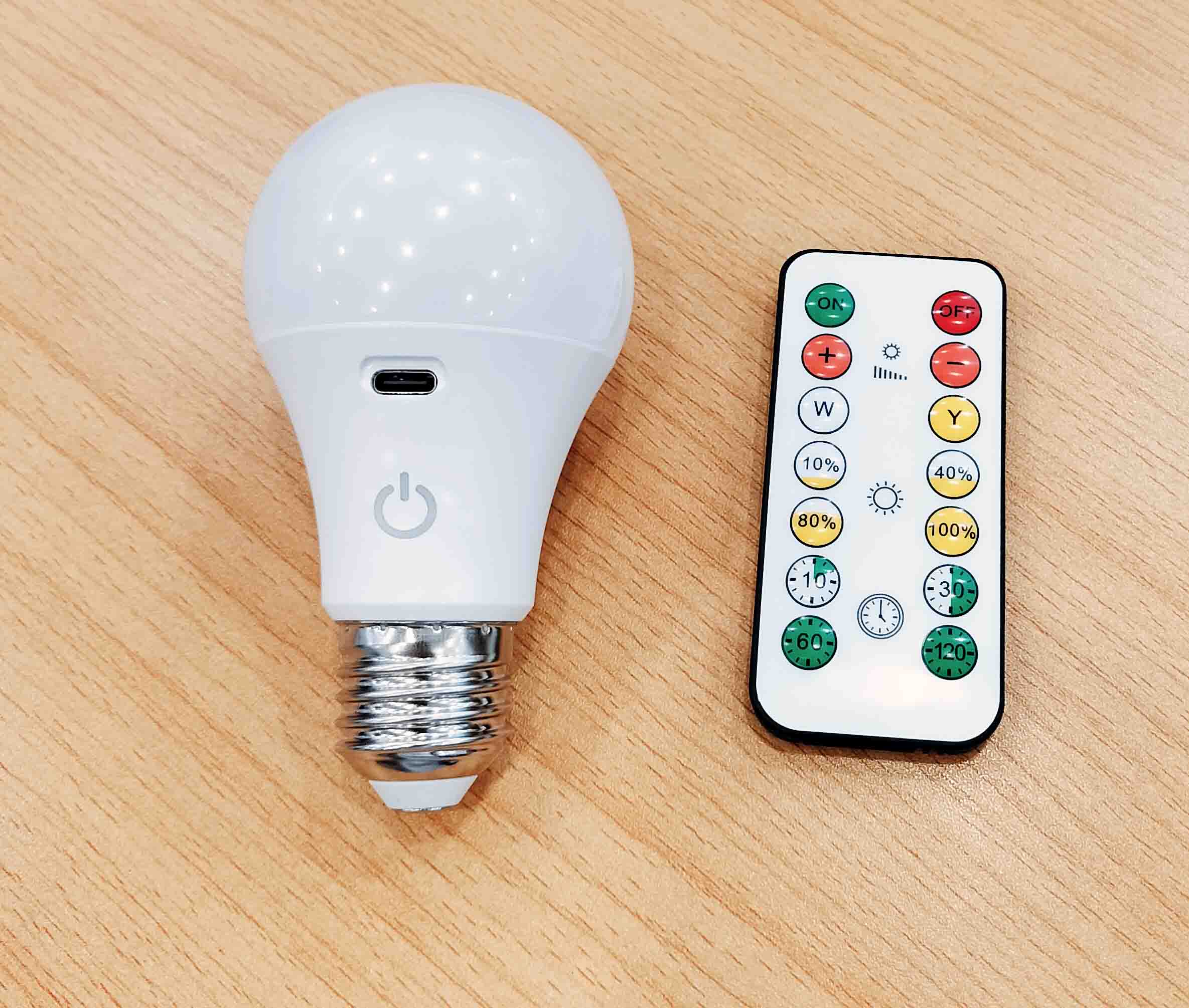 Rechargeable LED light bulb (3)