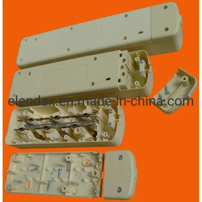 Strip Daya Ekstensi Gaya Jerman 16A 5-Gang E9005E