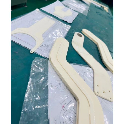 Alumina ceramiczne ramię robotyczne do produkcji płytek