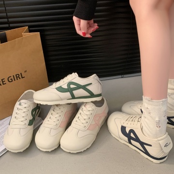 2025 Spring New Flat Forrest Gump Sneakers - Breathable Casual Sports Shoes for Wholesale