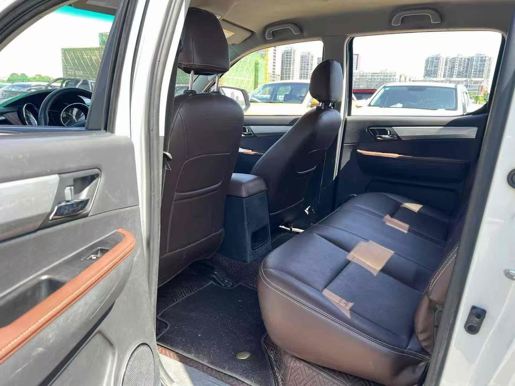 Pickup Truck 2020 model 2.0T