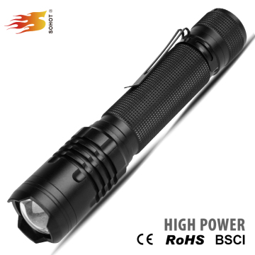 Factory price XM t6 10w 1000 lumen compact dry cell tactical powerful led flashlight torch