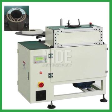 Auto insulation paper inserting machine