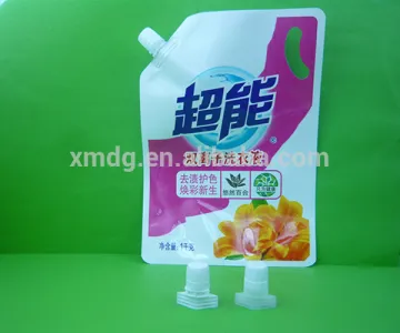 China xiamen customized bottle screw cap spout for liquid doypack, stand up pouch