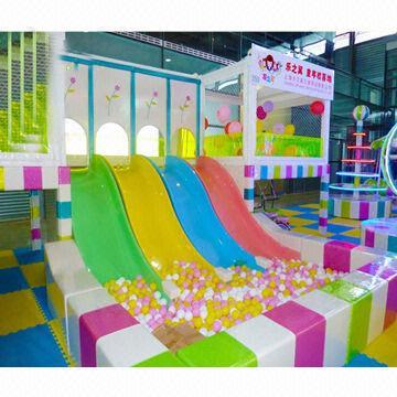Slide for playground, ice heaven platform, measures 3,000mm, with 4 slides/ball