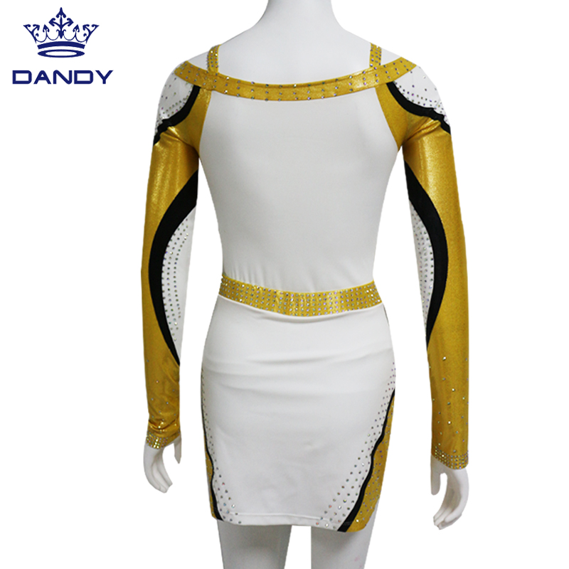 competitive cheerleading uniforms