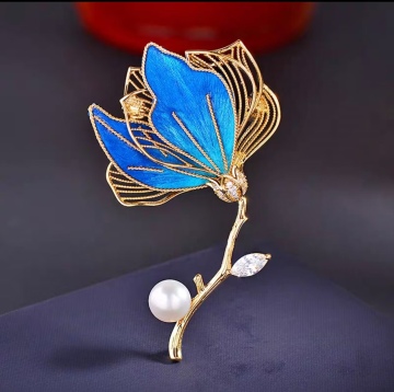 Handmade non-legacy velvet magnolia brooch