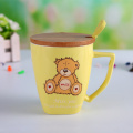 Novedad divertida taza de cerámica con cuchara