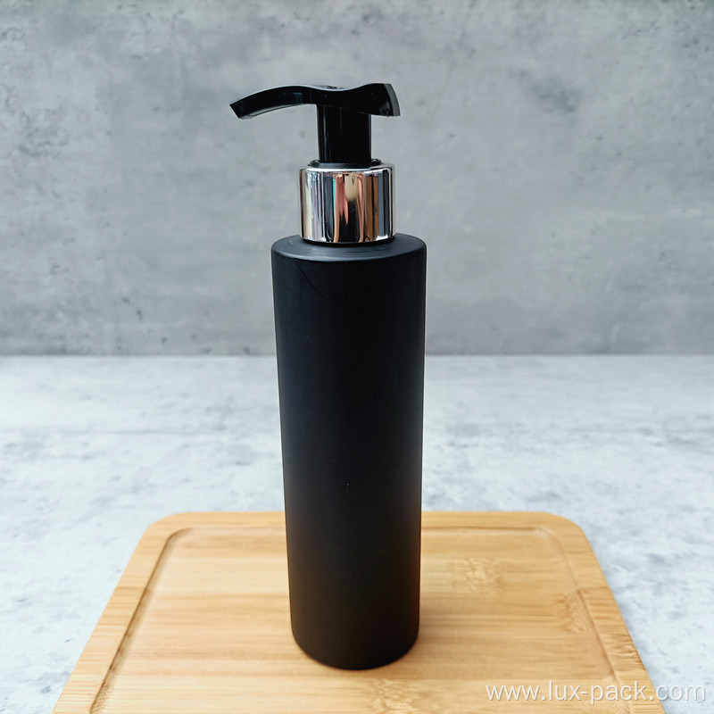 PET Flat Shoulder Matte Black Plastic Bottle