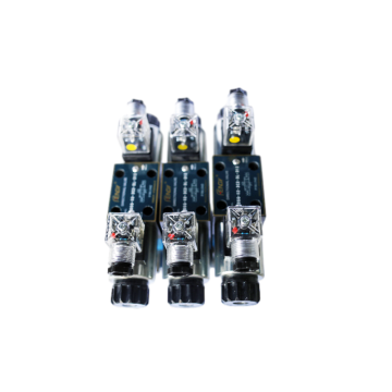 Groupe de solénoïde hydraulique triple valve