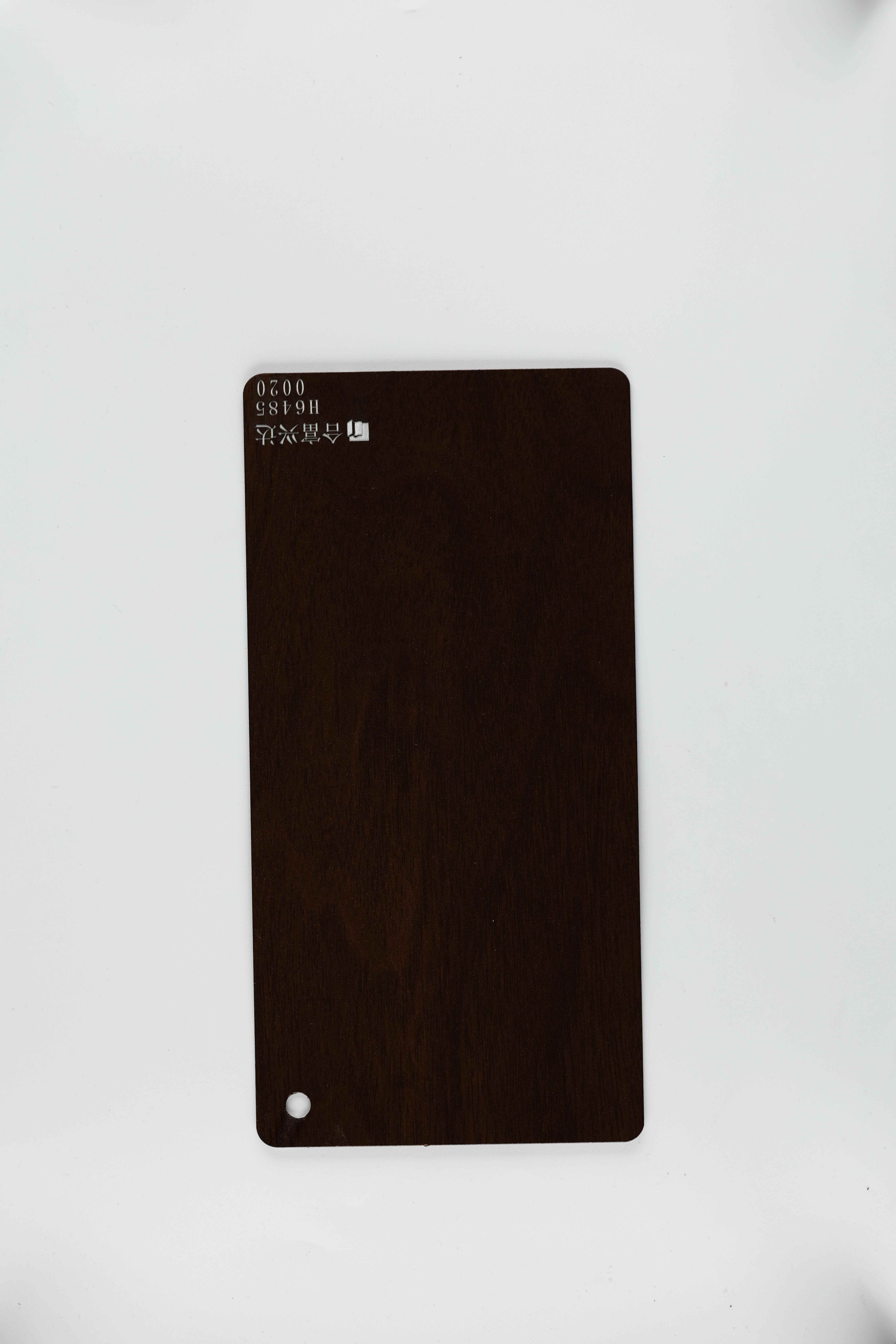 ภาพระยะใกล้ของพื้นผิวเกรนวอลนัทที่ไหล H6485