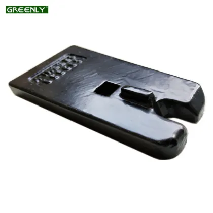 A89556 John Deere fertilizer scraper