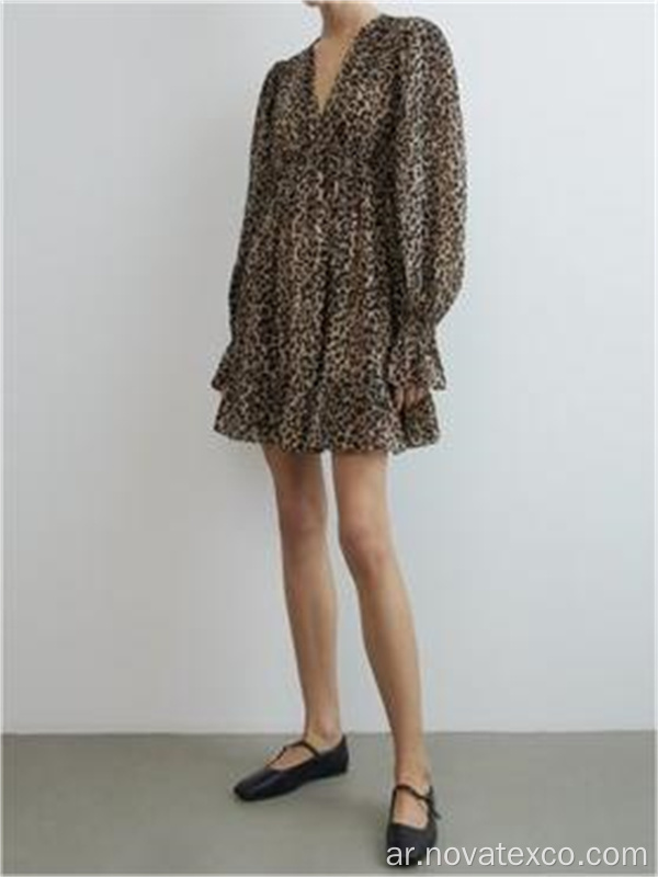 100 ٪ Poly V-tech leopard print print brind skirt short
