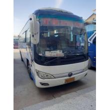 Autobús de turismo yutong de ocasión del año 2014 45 asientos