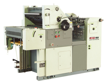 47/56 Papierversetztdruckmaschine