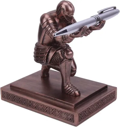 Handmade Polyresin Knight Figurine - Unique Resin Knight Pen Pencil Holder