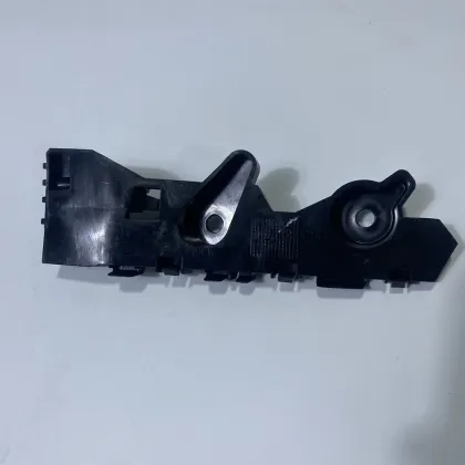 FAW HongQi H5 Front Bumper Bracket - High Quality