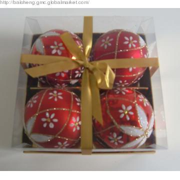 Color Decorated Christmas Balls