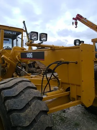 Used caterpillar grader 140G