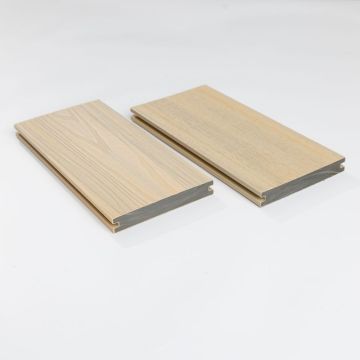 Premium Environmentally Friendly Co-Extruded WPC Decking