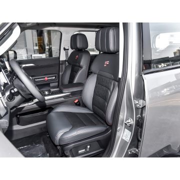 Plug-in hybrid off-road vehicle Jetour ShanhaiT2