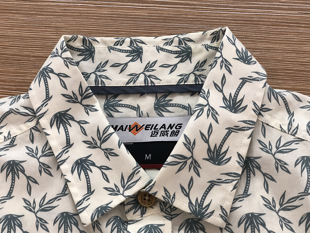 Men's print shirt