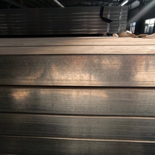 Verzinktes Vierkantrohr 48*98*1,1 mm